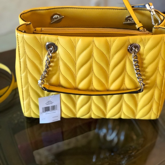 NWT kate spade quilted Leather Meena handbag - Picture 4 of 8